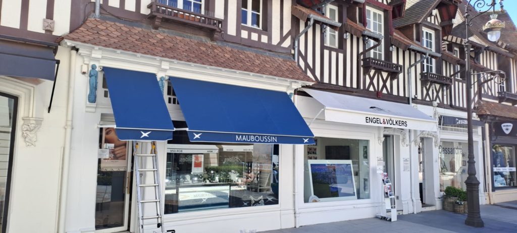 Réalisations stores extérieurs pour professionnels Deauville