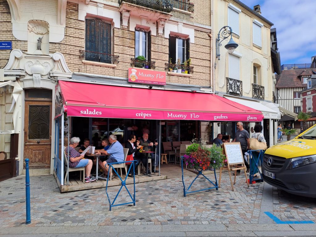 Réalisations rentoilage et confection de joues en PVC à Villers-sur-mer